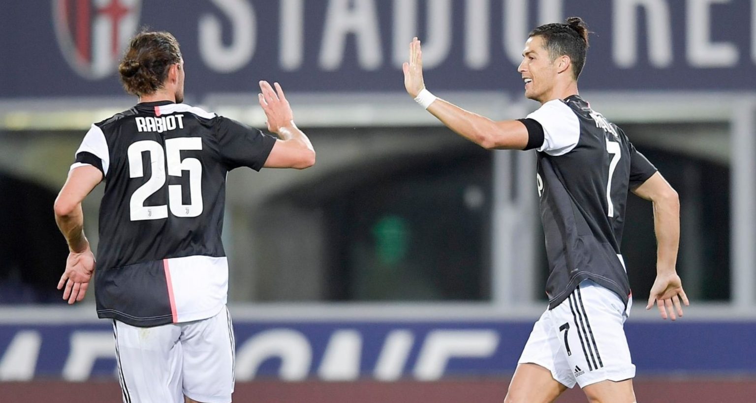 Ronaldo, Dybala score in Juventus win